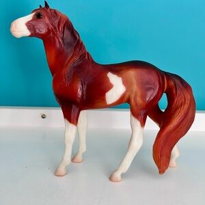Breyer Horse Pirro # 750401 Sorrel Pinto 2001 American Wild Mustangs.